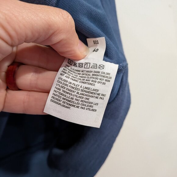 Uniqlo Zipper Up Hooded DryFit UV Protection Sweater Blue Size Medium - Picture 4 of 5